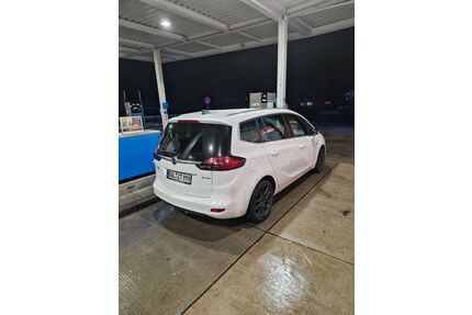 Opel Zafira Tourer Gebrauchtwagen