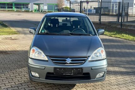Nissan Liana 