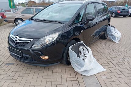Opel Zafira Tourer Gebrauchtwagen