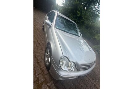 Mercedes-Benz C 180 Gebrauchtwagen