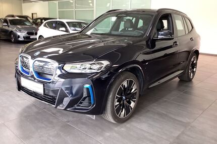 BMW iX3 Gebrauchtwagen