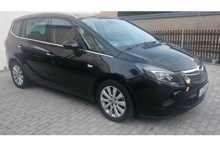 Opel Zafira Tourer Gebrauchtwagen