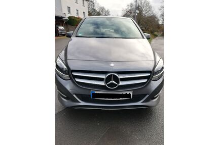 Mercedes-Benz B 180 Gebrauchtwagen