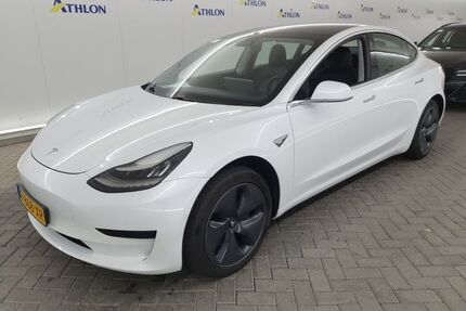Tesla Model 3 Gebrauchtwagen