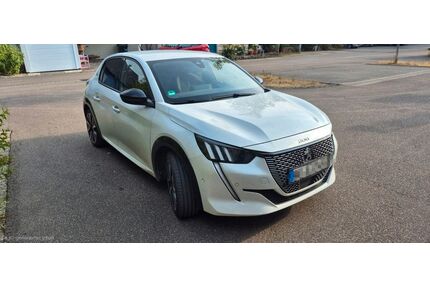 Peugeot e-208 Gebrauchtwagen