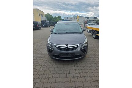 Opel Zafira Tourer Gebrauchtwagen