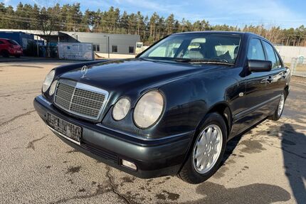 Mercedes-Benz E 240 Gebrauchtwagen