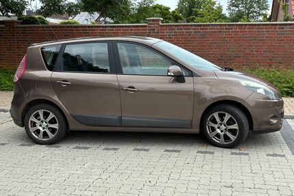 Renault Grand Scenic Gebrauchtwagen