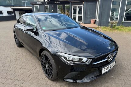 Mercedes-Benz CLA 200 Shooting Brake 2021 AMG Style Felgen 19 Gebrauchtwagen