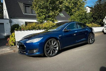 Tesla Model S Gebrauchtwagen