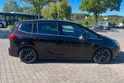 Opel Zafira Tourer Gebrauchtwagen