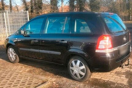 Opel Zafira Gebrauchtwagen