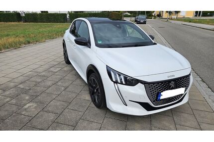 Peugeot e-208 Gebrauchtwagen