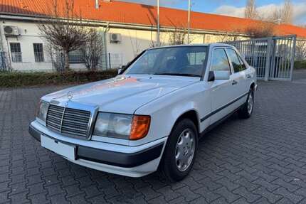 Mercedes-Benz E 200 Gebrauchtwagen