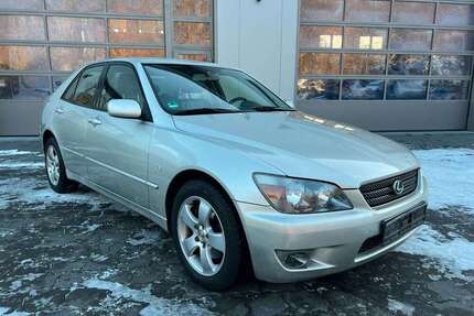 Lexus IS 200 Gebrauchtwagen