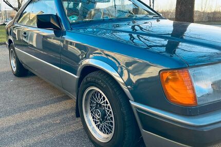 Mercedes-Benz 230 Gebrauchtwagen