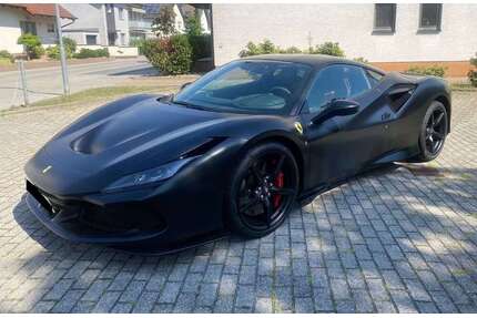 Ferrari F8 Tributo Gebrauchtwagen