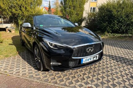 INFINITI Q30 Gebrauchtwagen