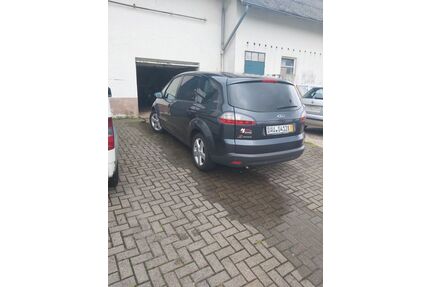 Ford S-Max Gebrauchtwagen