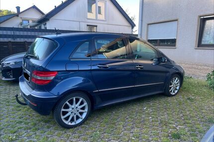 Mercedes-Benz 200 Gebrauchtwagen