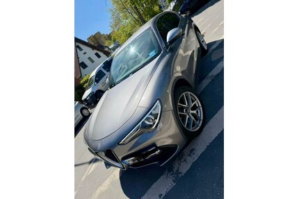 Alfa Romeo Stelvio Gebrauchtwagen