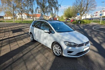 VW Golf Sportsvan Gebrauchtwagen