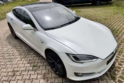 Tesla Model S Gebrauchtwagen