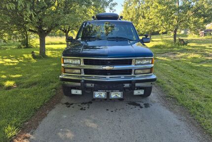 Chevrolet Suburban Gebrauchtwagen