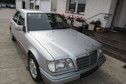 Mercedes-Benz E 200 Gebrauchtwagen