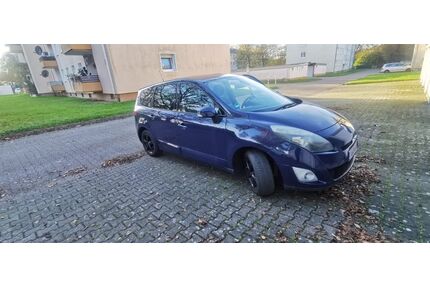 Renault Grand Scenic Gebrauchtwagen