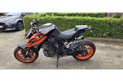 KTM 1290 Super Duke R Gebrauchtwagen