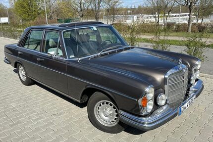Mercedes-Benz 280 Gebrauchtwagen