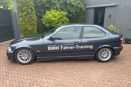 BMW 323 Gebrauchtwagen