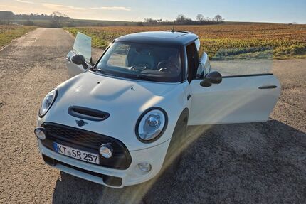 VW John Cooper Works 