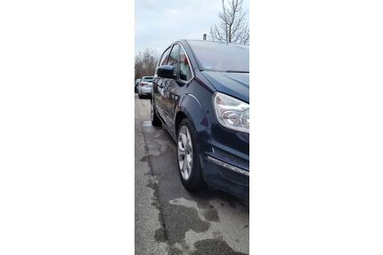 Ford S-Max Gebrauchtwagen