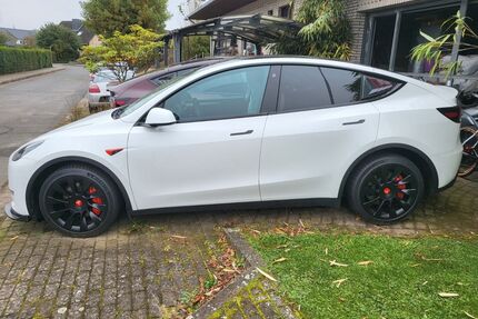 Tesla Model Y Gebrauchtwagen