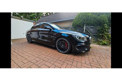 Mercedes-Benz CLA 45 AMG Gebrauchtwagen