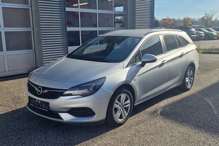 Opel Astra Edition StartStop NAVI Klima Gebrauchtwagen