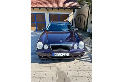 Mercedes-Benz E 270 Gebrauchtwagen