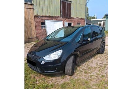 Ford S-Max Gebrauchtwagen