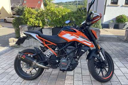 KTM 125 Duke Gebrauchtwagen