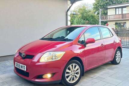 Toyota Auris Gebrauchtwagen