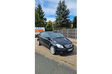 Mercedes-Benz B 200 Gebrauchtwagen