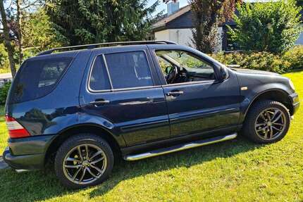 Mercedes-Benz 320 Gebrauchtwagen