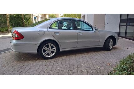 Mercedes-Benz E 200 Gebrauchtwagen