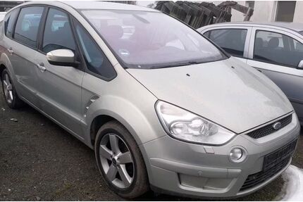 Ford S-Max Gebrauchtwagen