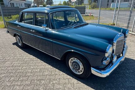 Mercedes-Benz 230 Gebrauchtwagen