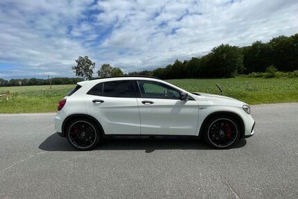 Mercedes-Benz GLA 45 AMG Gebrauchtwagen