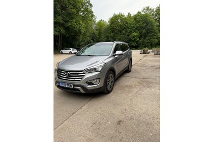 Hyundai Grand Santa Fe Gebrauchtwagen