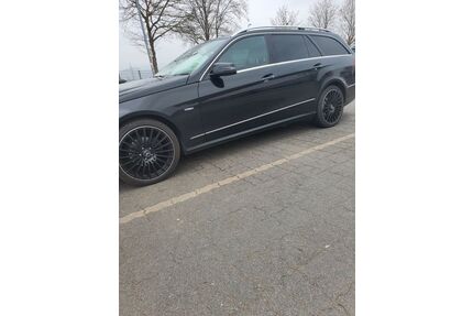 Mercedes-Benz 220 Gebrauchtwagen